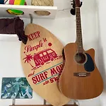 Hostel Native Surfhouse Praia da Lourinha