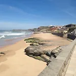 Native Surfhouse Praia da Lourinha