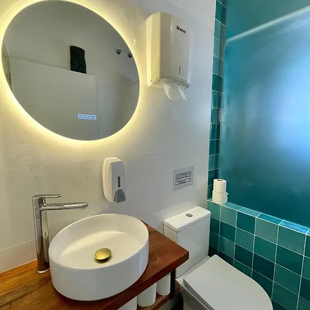 Native Surfhouse Hostel