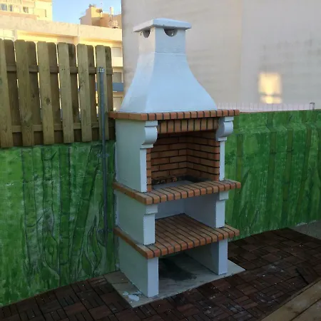 אכסניה Native Surfhouse פראייה דה לורינייה