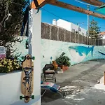 Native Surfhouse