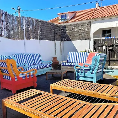 Hostel Native Surfhouse Praia da Lourinhã
