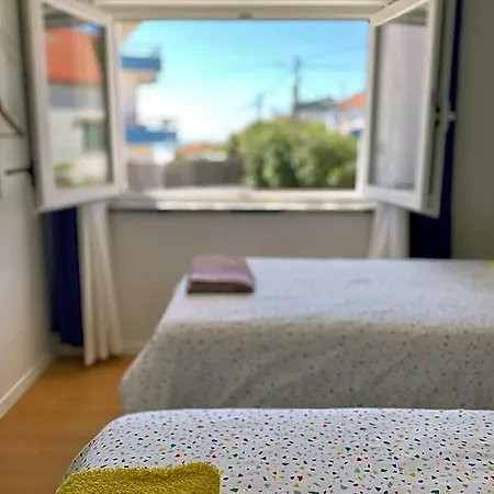 호스텔 Native Surfhouse Praia da Lourinhã