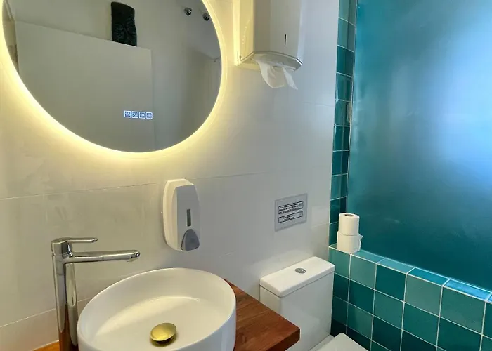 Native Surfhouse بيت شباب