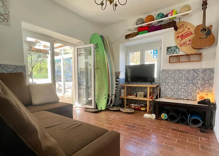 Native Surfhouse אכסניה פראייה דה לורינייה