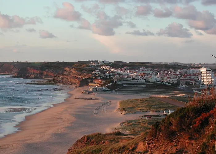 بيت شباب Native Surfhouse Praia da Lourinhã